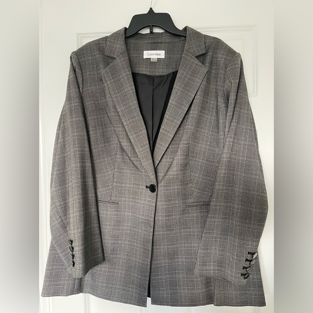 🆕 Calvin Klein Charcoal Plaid Blazer sz. 20W